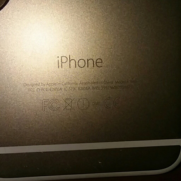 IPhone - Picture 4 of 7